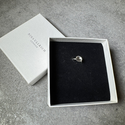 Nina Ullrich Hemisphere Ring Polished Medium